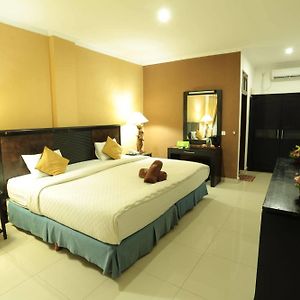Deluxe Top floor Room